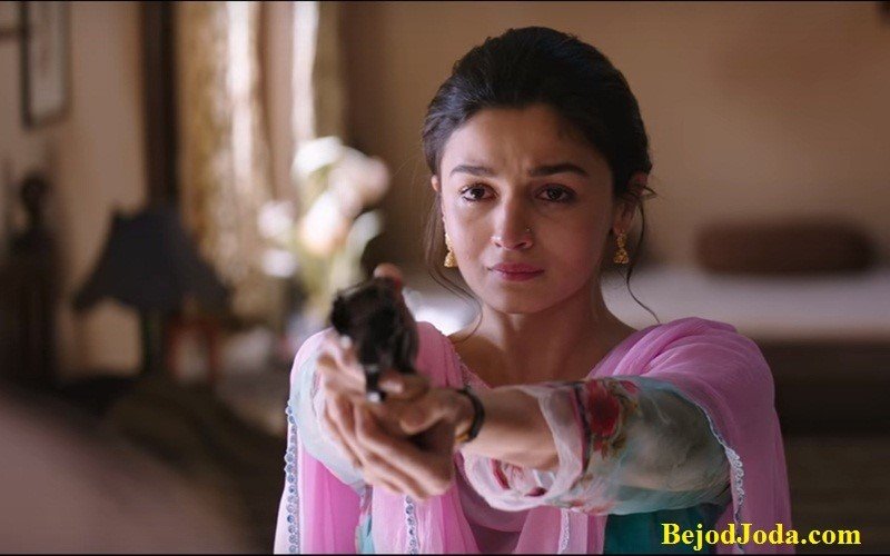 Emotionally shattered Alia Bhatt in action with a pistol in film Raazi