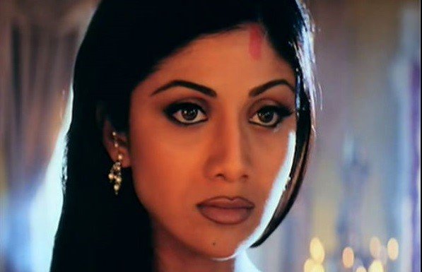 Shilpa Shetty as Anjali in film Dhadkan
